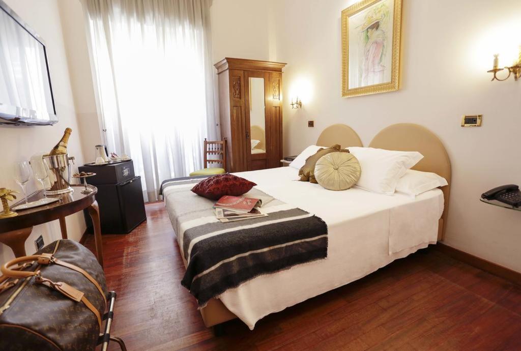 Hotel Sant'Angelo Roma Esterno foto